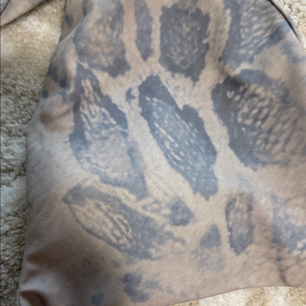 Leopard Print Bikini Set - Picture 4 of 7